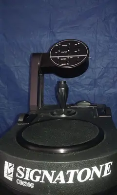 Signatone CM 312
