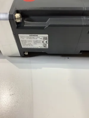 USED SIEMENS 1FK2104-5AF10-0SA0