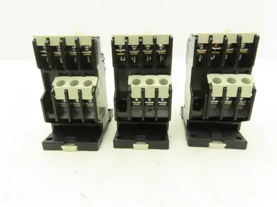 Fuji SZ-HB TZ1HB TR-ON/3 TR13D Thermal Overload Relay 0.48 - 0.72A with Adapter Base