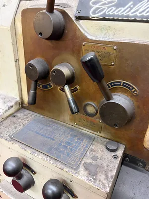 CADILLAC 1422 Lathes, Engine | Global Machine Brokers, LLC (8)