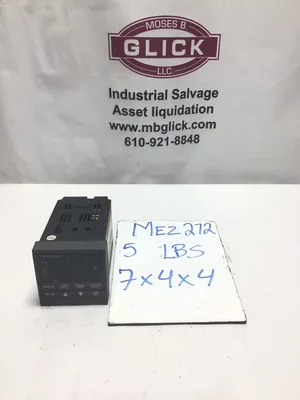 Honeywell DC300A-A-000-30-0A00-0 Temperature Controller 18vA