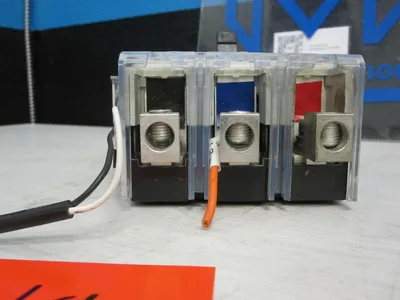 USED FUJI ELECTRIC EW250EAG-3P125