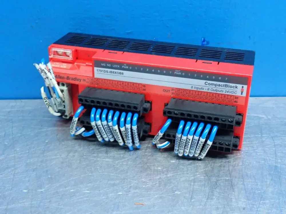 Used ALLEN BRADLEY 1791DSIB8XOB8 Input / Output Modules | HGR 24 #747727