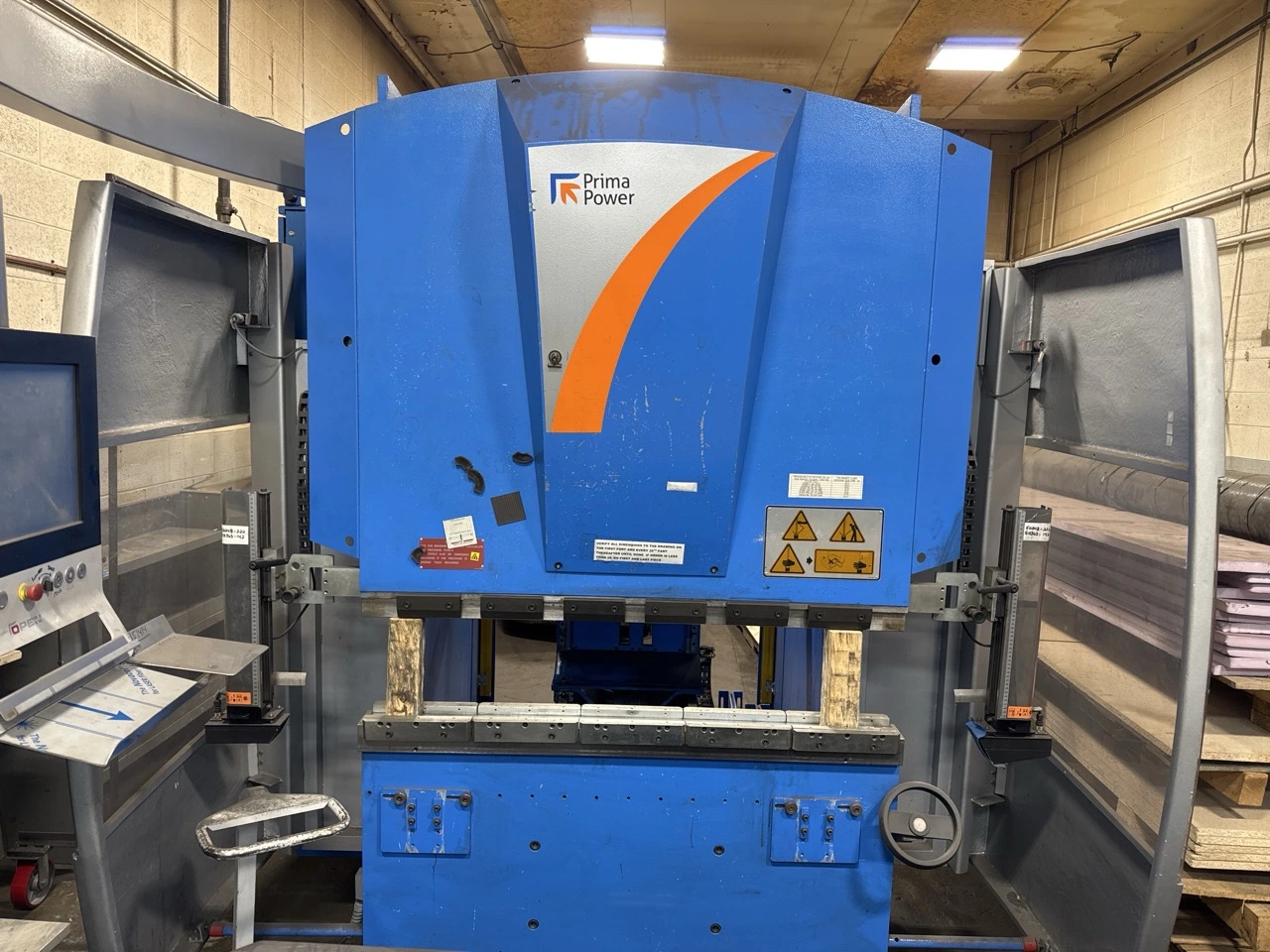 USED 2012 ADIRA P-0212