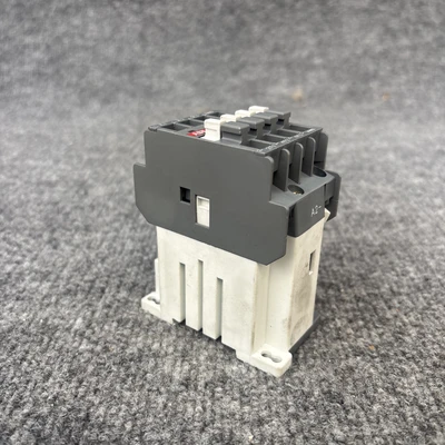 Used ABB AL9-30-10 PLC Contactors California US | Davliegogo LLC #1706738