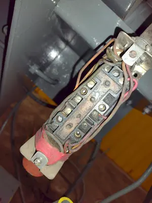 USED PANDJIRIS 10-4