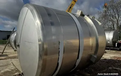 Used ICCNW 304 Stainless Steel Mixing Tank, 6,800 Gal. Single wall