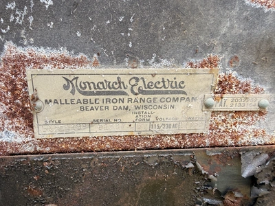 Used MONARCH ELECTRIC WOOD / ELECTRIC RANGE LNCE119P Electric Cooking Equipment Michigan US | Miedema Asset Management Group #1419797