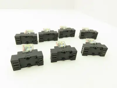 Omron MY4 21Y2Y1 Relay 24VDC Coil 250VAC/30VDC 5A | A-B 700-HN Base | Lot of 7
