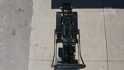 New | in-Stock 2025 MACK GRANITE 64BR Rolloff Trucks Texas US | Roll Off Truck World #1491930
