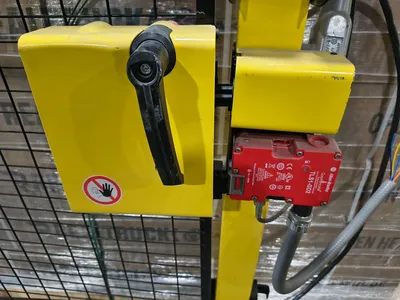 USED AXELENT Safety Fence