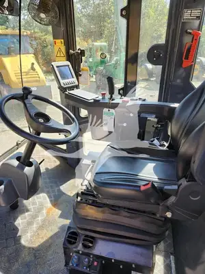 USED 2021 XCMG CV83PDU