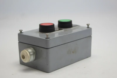 Used IDEC HW1B-M1F10-G & HW1B-M1F01-R Misc Electrical & Power Parts California US | Davliegogo LLC #1729765
