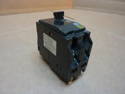 USED SQUARE D QO215