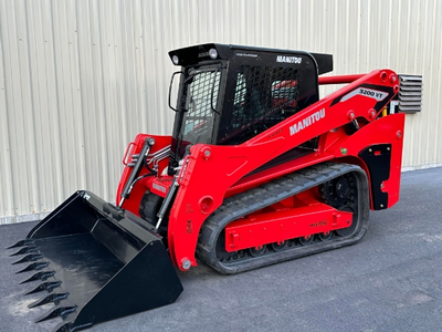 USED 2023 Manitou 3200VT
