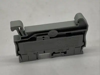 PT 2,5,3209510 | Phoenix Contact PT 2,5 Feed-Through Terminal Block 3209510 LOT OF 10 - Used