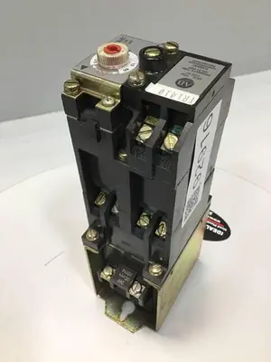 USED ALLEN BRADLEY 700DC-P400Z24