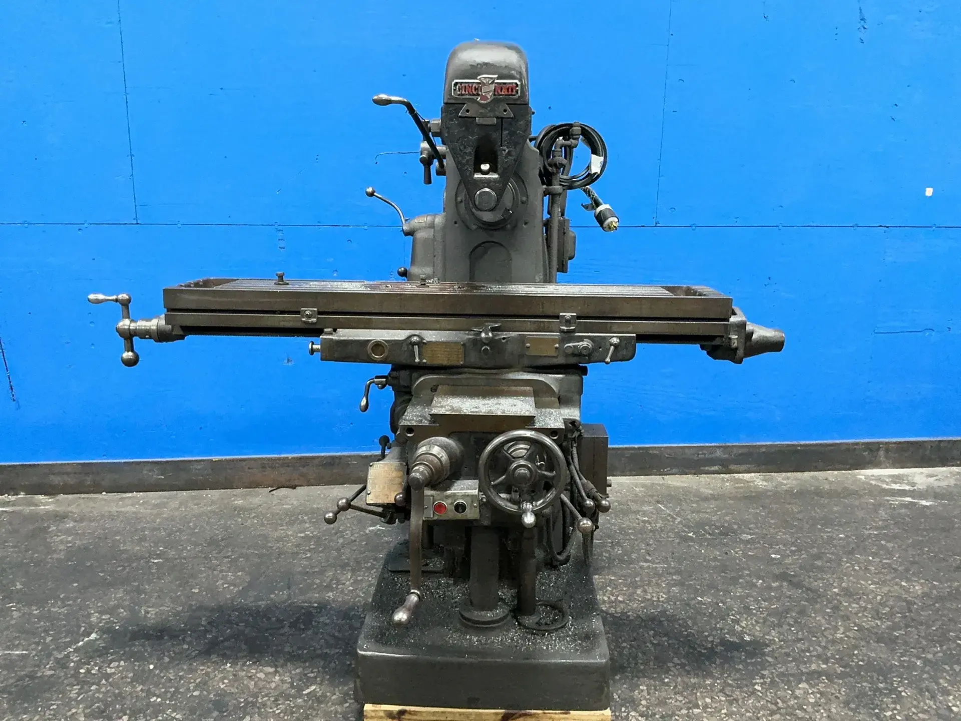 Used CINCINNATI 2 MH Plain Horizontal Mills Ohio US | HGR 24 #1314159