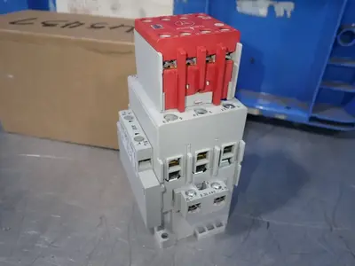 NEW ALLEN BRADLEY 100SC43EJ14C