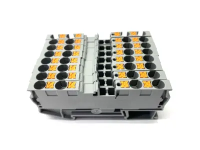 USED PHOENIX CONTACT FEED-THROUGH TERMINAL BLOCK 3211797 LOT OF 8