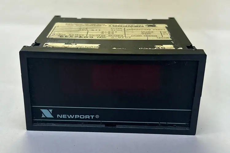 Used NEWPORT 202A-P Meters - Misc | Surplus Asset Holdings #1207005