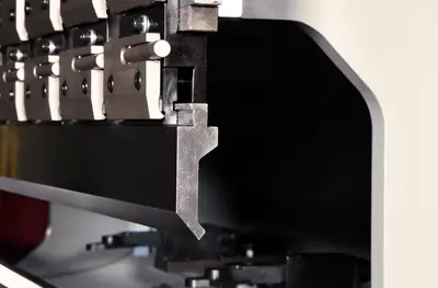 GMC _UNKNOWN_ CNC Press Brakes | Punch Press and Shear (4)