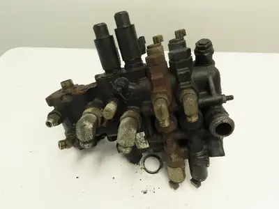 Used HUSCO _UNKNOWN_ Valves/Fittings | Arrow Industrial #628169