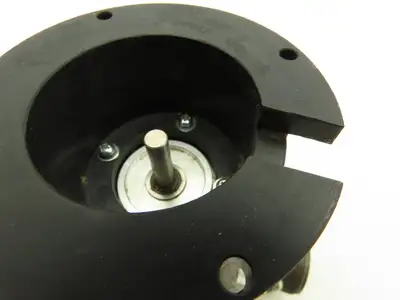 Yaskawa 526B025 Rotary Incremental Encoder