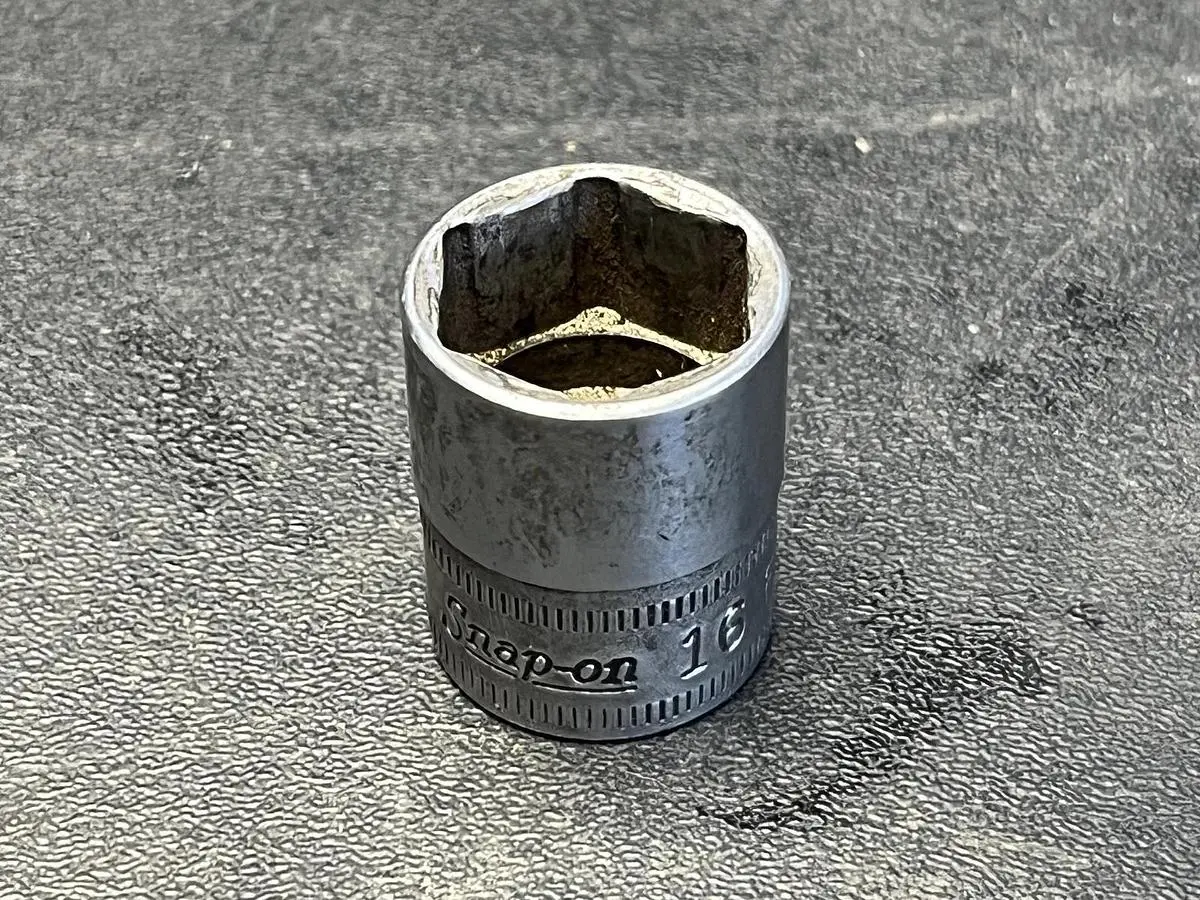 snap on fsm161 16mm 3/8 drive metric shallow 6 point chrome socket