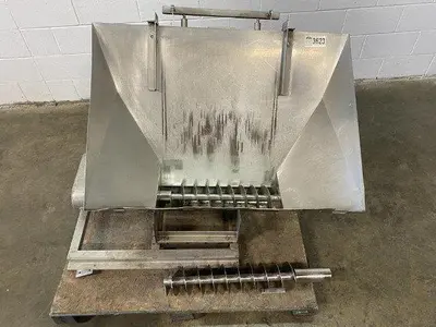 Hopper with Auger