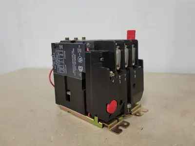 Used SYLVANIA T13U032 Switchgears British Columbia CA | Lenmark #239735