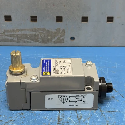 New | in-Stock Square D 9007AEQ4090 Relays & Switches Indiana US | J&J Industrial Supply #1310740
