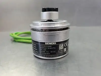 Siemens 6FX2001-2DB02 Incremental Encoder, 10-30VDC, Synchro Flange. 5D-3