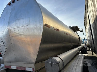 Used 1997 POLAR _UNKNOWN_ Tanker Trailers Indiana US | Lakeshore Equipment Sales #1546592