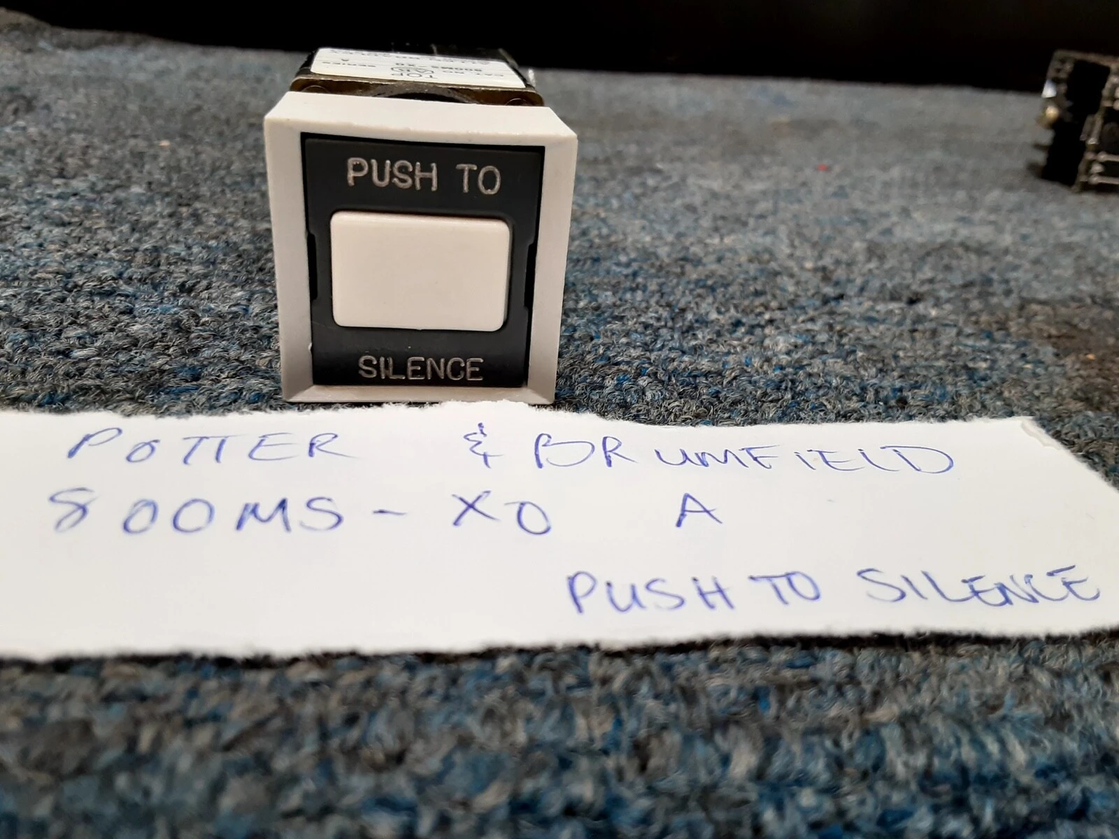 USED Allen Bradley 800MS-X0 A
