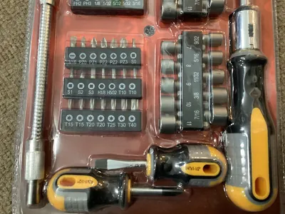 Used _UNKNOWN_ _UNKNOWN_ Screw Drivers Michigan US | Miedema Asset Management Group #1294788