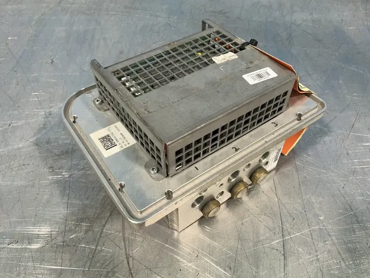 Used ABB 3HNA007022001 Industrial Controls Ohio US | HGR 24 #1300041