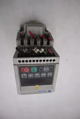 ALLEN BRADLEY 160-AA04NSF1 1 HP SPEED DRIVE 240 VAC 1 SER B #K-2576-B