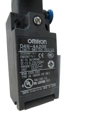 NEW OMRON D4N-4A2GR-NPT LIMIT SWITCH D4N4A2GRNPT