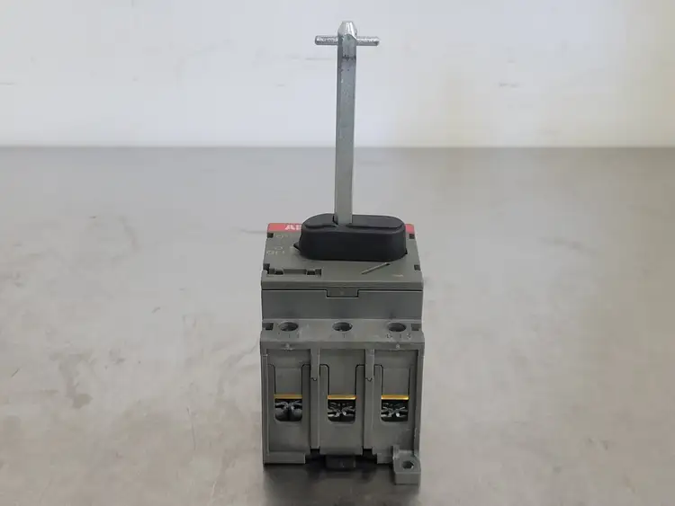 Used ABB OT80F3 Switchgears British Columbia CA | Lenmark #241833