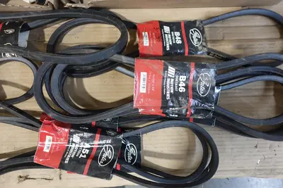 3 PALLETS OF ASSORTED V-BELTS