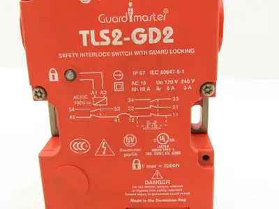 Allen Bradley 440G-T27175 Guardmaster Locking Safety Guard Switch 24V AC/DC