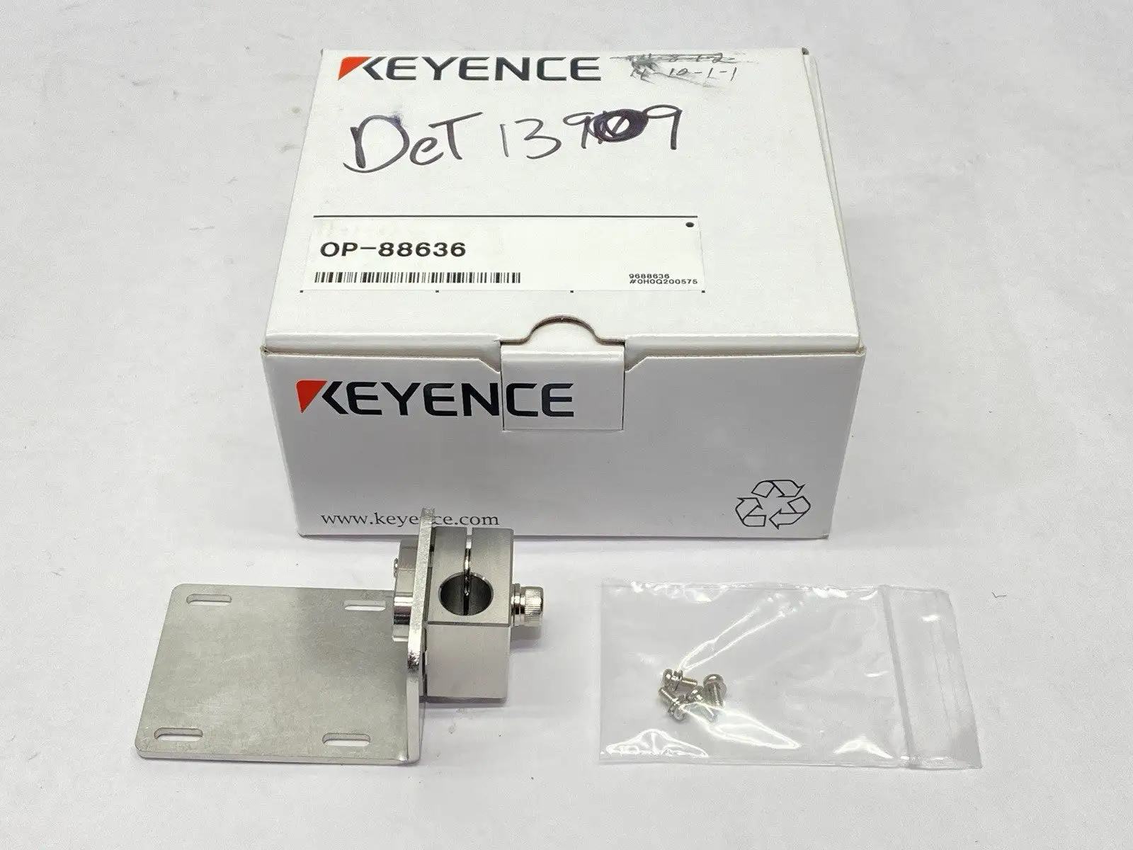 OP-88636 | Keyence  Adjustable Bracket - New Other