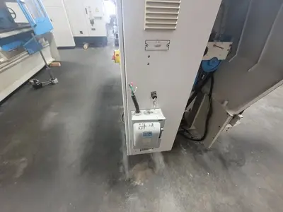 USED 2004 CLAUSING CNC1560