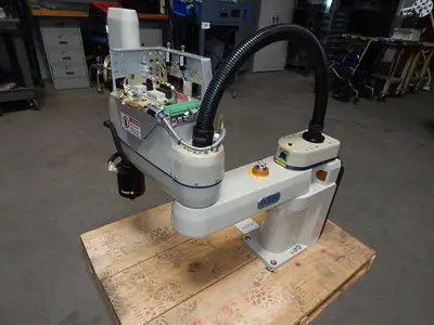 Used ADEPT S800 Robots Texas US | Aucto #1454521