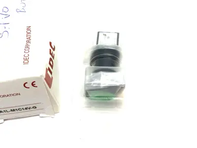 USED IDEC 16MM ROUND GREEN ILLUMINATED PUSHBUTTON, SERVO START BUTTON
