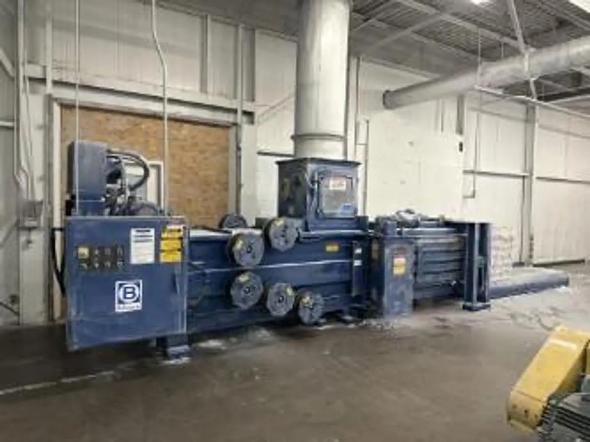 USED BALEMASTER 4030G-8 AUTO-TIE BALER