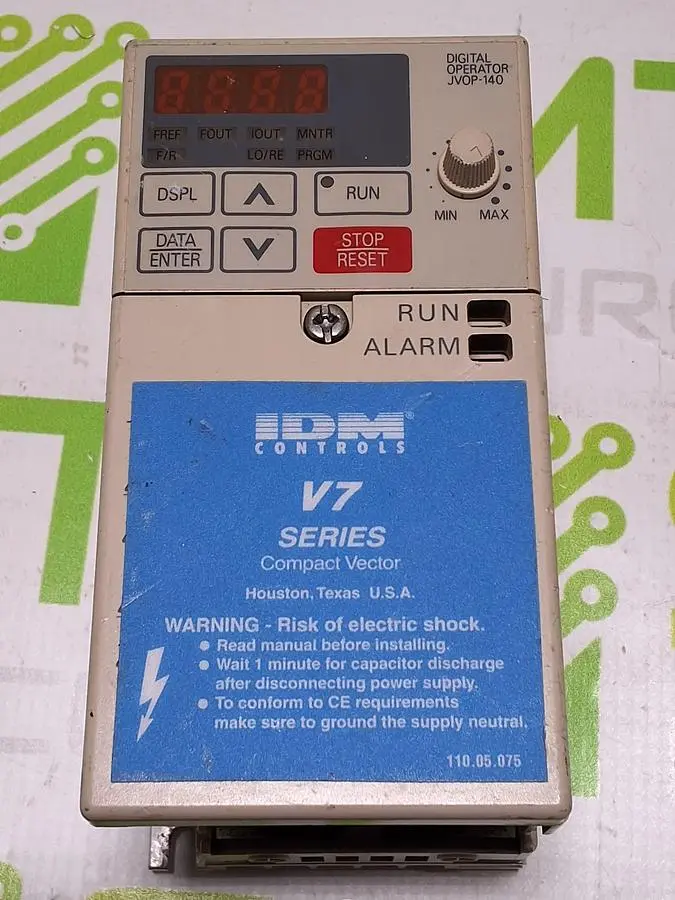 YASKAWA IDM CONTROLS CIMR-V7AU20P2 AC INVERTER DRIVE