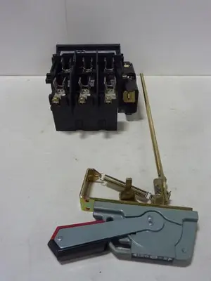 USED ALLEN BRADLEY 1494V-DS30 SER A