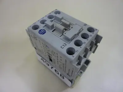 USED ALLEN BRADLEY 100-C12.10 SER A